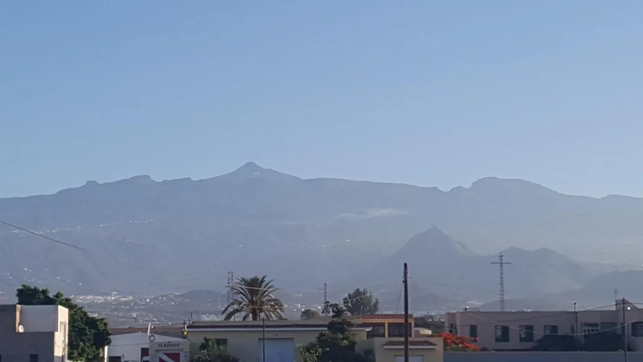 ヴィラ Vivienda Vacacional Tinizara アロナ