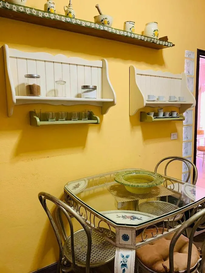 ヴィラ Vivienda Vacacional Tinizara アロナ