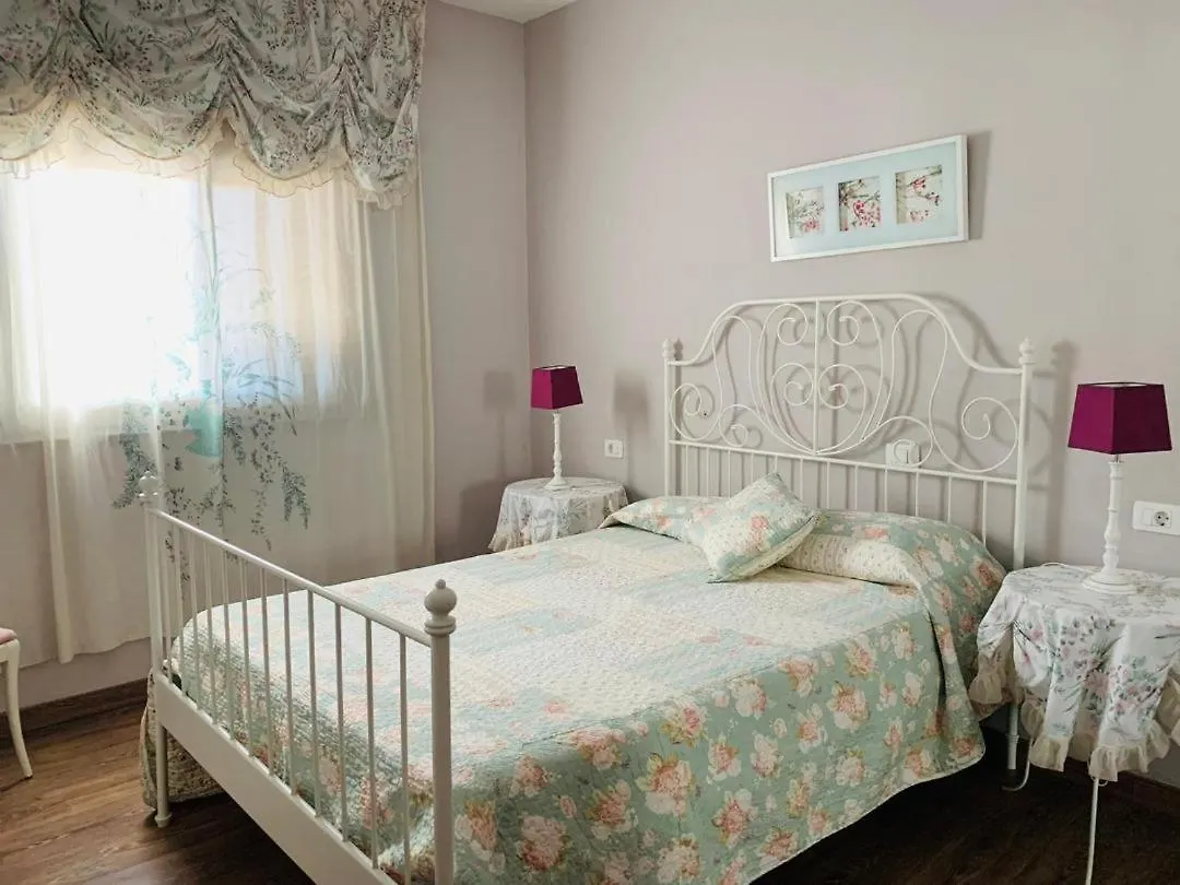 Vivienda Vacacional Tinizara アロナ