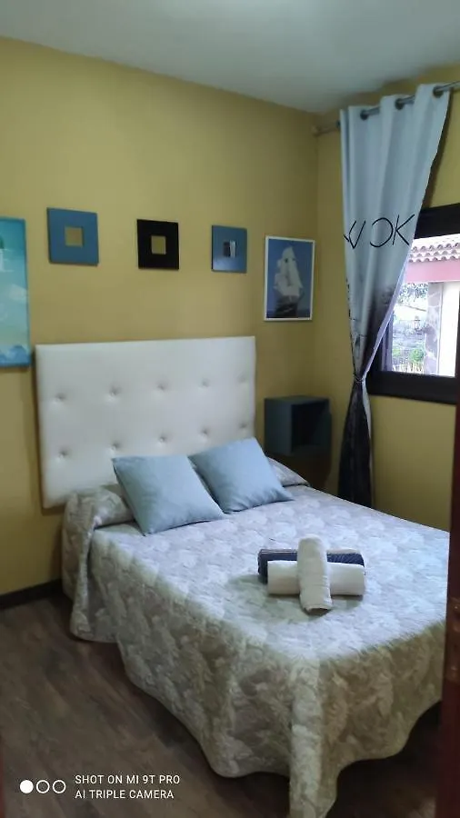 ヴィラ Vivienda Vacacional Tinizara アロナ