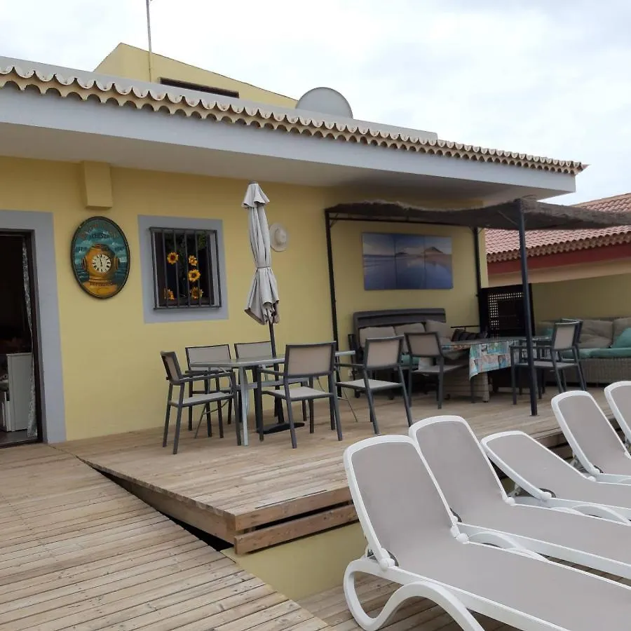 Vivienda Vacacional Tinizara アロナ スペイン