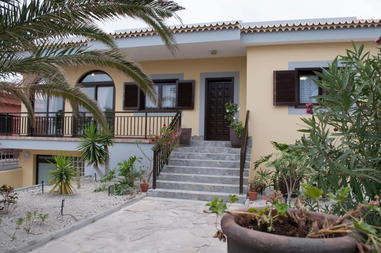 Vivienda Vacacional Tinizara Arona  0*, Arona (Tenerife) Spain